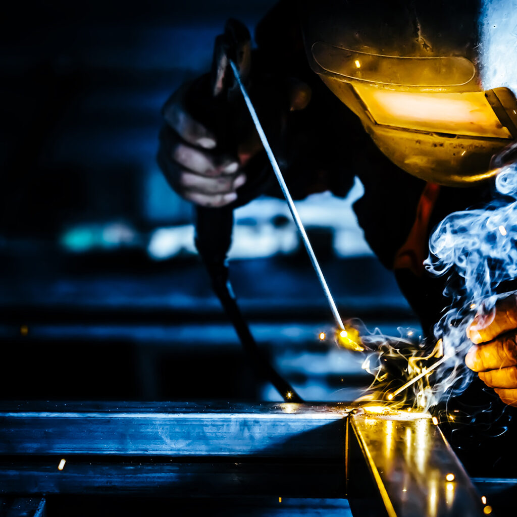 1080x1080Social-2 MIG pliers in use.